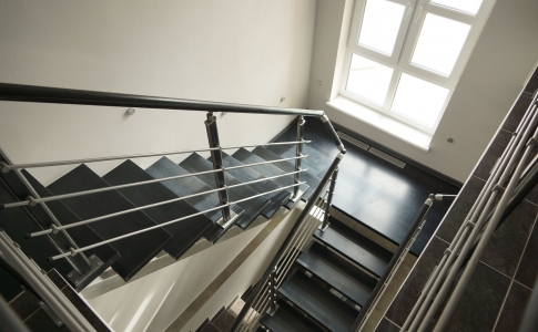 Как выбрать лестницу для дома